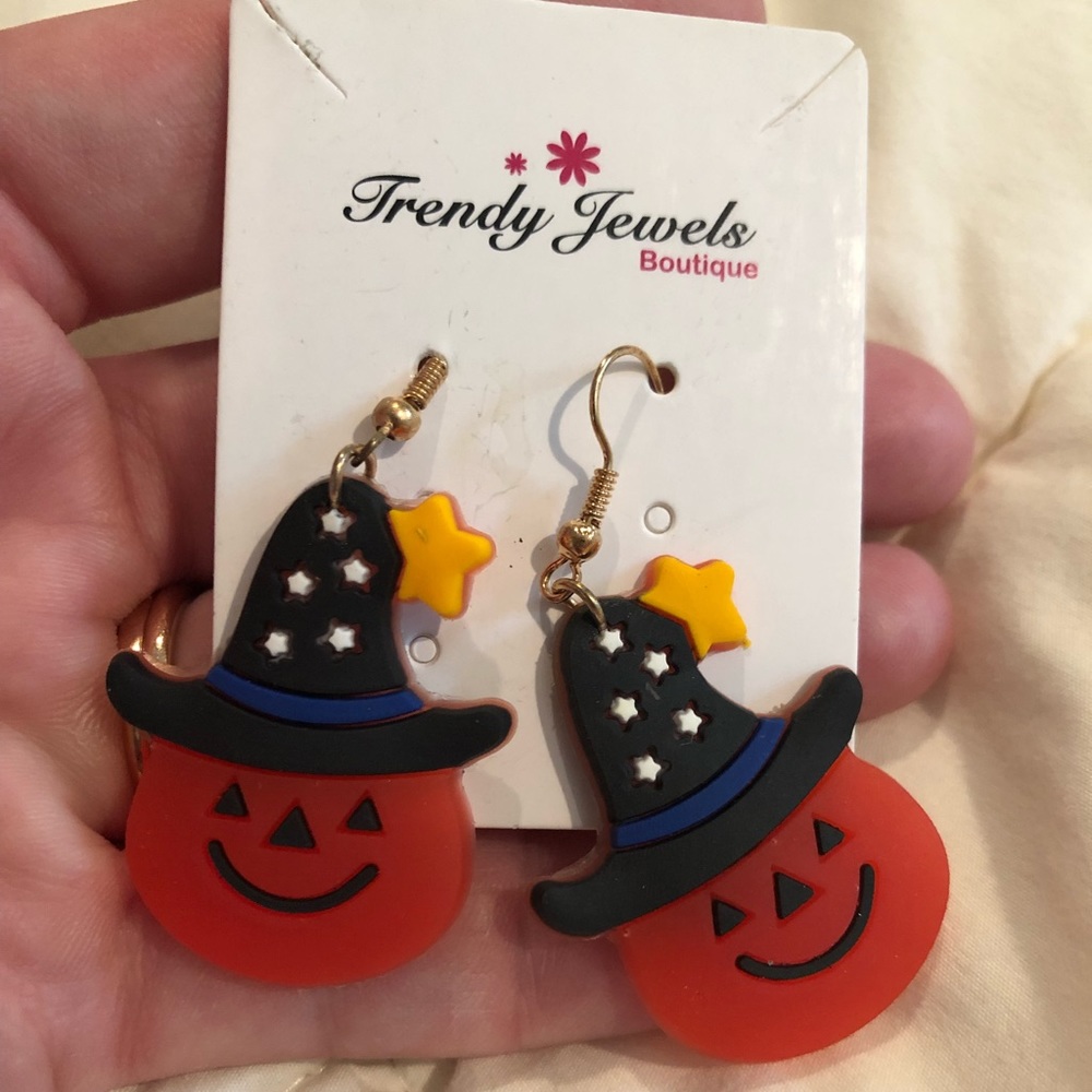 🎃cute pumpkin earrings🎃